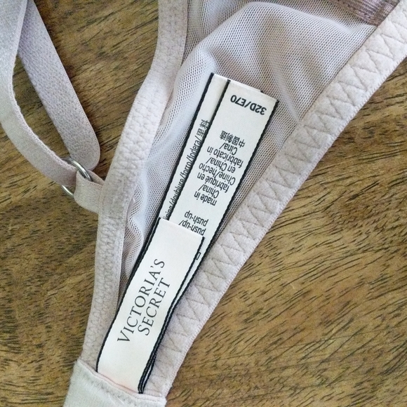 Victoria Secret Dream Angels - Picture 3 of 6